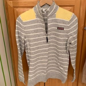 Great condition vineyard vines